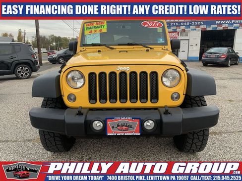 Used 2015 Jeep Wrangler Unlimited Rubicon w/ Max Tow Package AWD/4WD image 2
