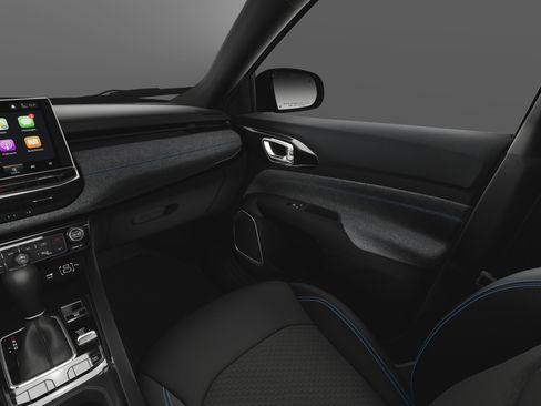 New 2026 Jeep Compass Latitude AWD/4WD image 7