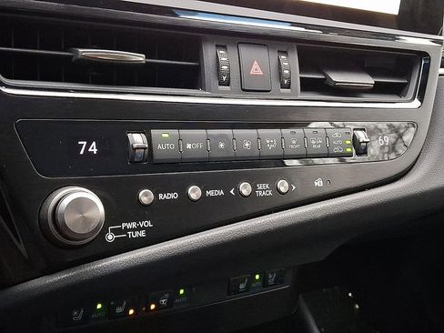 Certified 2023 Lexus ES 350 w/ Premium Package image 10