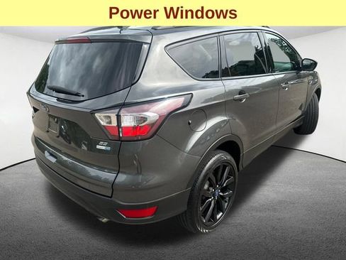 Used 2018 Ford Escape SE w/ SE Sport Appearance Package AWD/4WD image 10