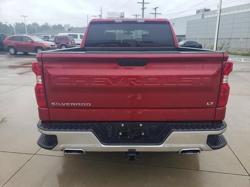 Used 2021 Chevrolet Silverado 1500 LT w/ Z71 Off-Road Package AWD/4WD image 5