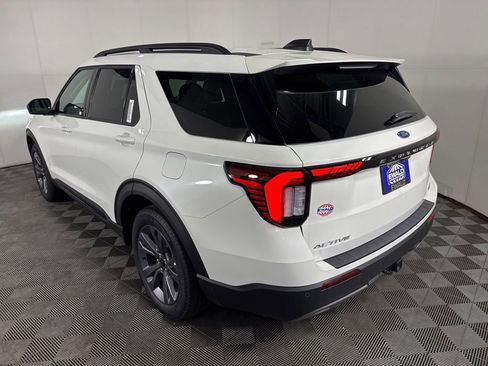 New 2026 Ford Explorer Active w/ Active Comfort Package AWD/4WD image 7