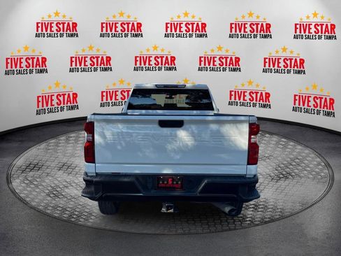 Used 2021 Chevrolet Silverado 2500 W/T w/ WT Convenience Package image 6