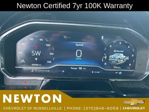 Used 2023 Chevrolet Silverado 1500 LT AWD/4WD image 17