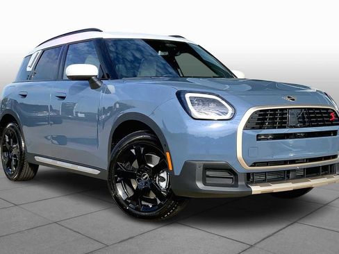 New 2026 MINI Cooper Countryman S image 2