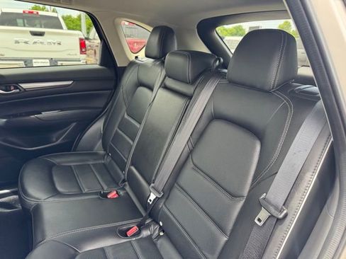 Used 2025 MAZDA CX-5 AWD 2.5 S w/ Preferred Package image 13