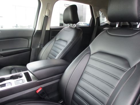 Used 2023 Ford Edge SEL w/ Convenience Package AWD/4WD image 35
