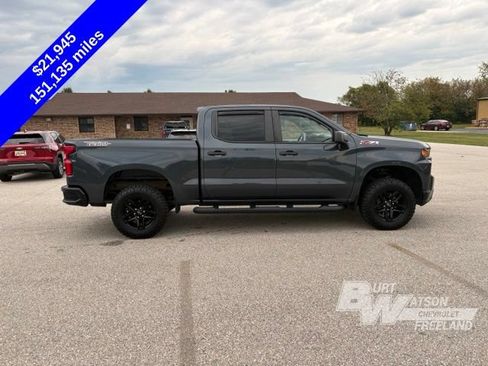 Used 2020 Chevrolet Silverado 1500 Custom Trail Boss w/ Custom Convenience Package AWD/4WD image 9