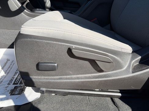 Used 2022 Chevrolet Colorado W/T w/ WT Convenience Package image 20