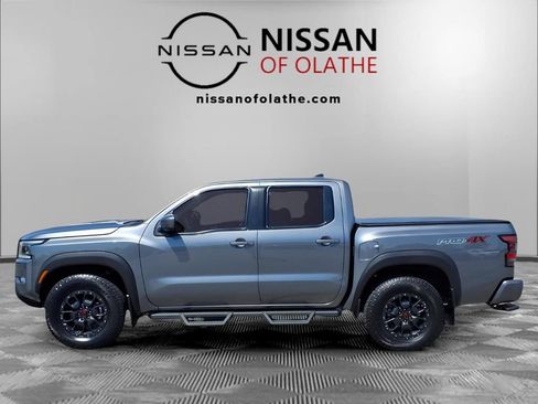 Used 2022 Nissan Frontier PRO-4X w/ Pro-4X Premium Package AWD/4WD image 25