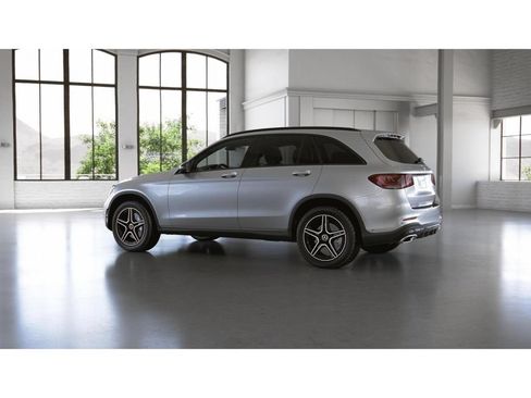 Certified 2022 Mercedes-Benz GLC 300 4MATIC image 32