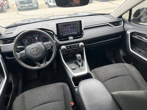 Used 2022 Toyota RAV4 XLE w/ Convenience Package AWD/4WD image 20