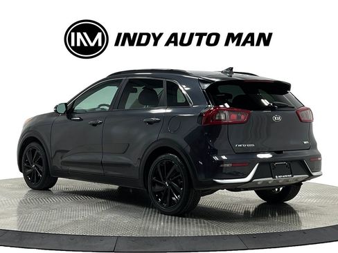 Used 2019 Kia Niro S Touring image 6