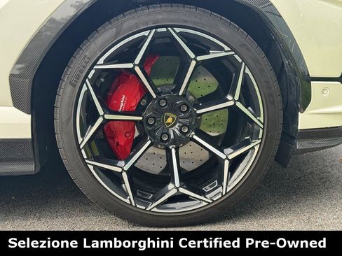 Used 2024 Lamborghini Urus Performante image 7