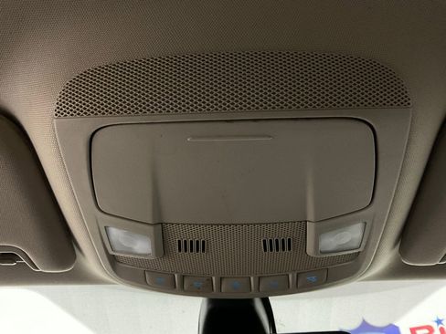 Used 2020 Ford Fusion SE image 19