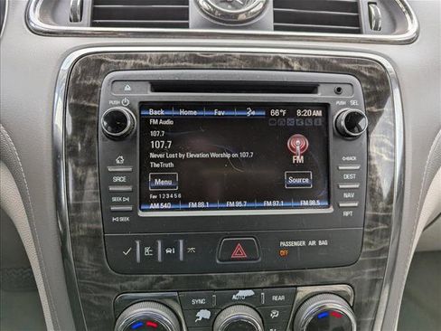 Used 2013 Buick Enclave Leather FWD image 17