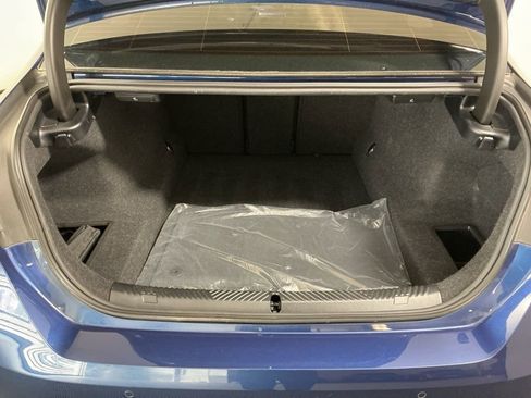 Certified 2025 BMW 530i w/ Premium Package image 29