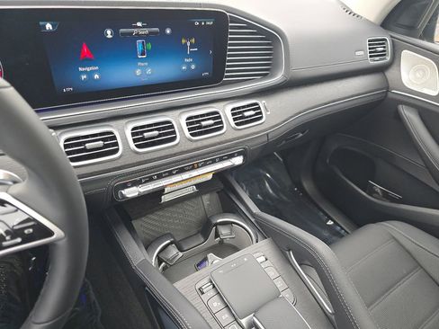 New 2026 Mercedes-Benz GLE 450 GLE 450 image 32