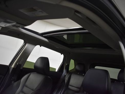 Certified 2025 Nissan Rogue SL w/ SL Premium Package AWD/4WD image 42