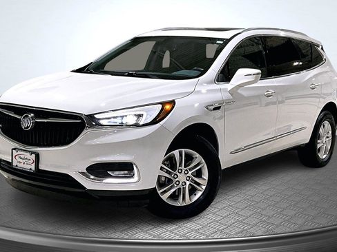 Used 2019 Buick Enclave Essence image 1