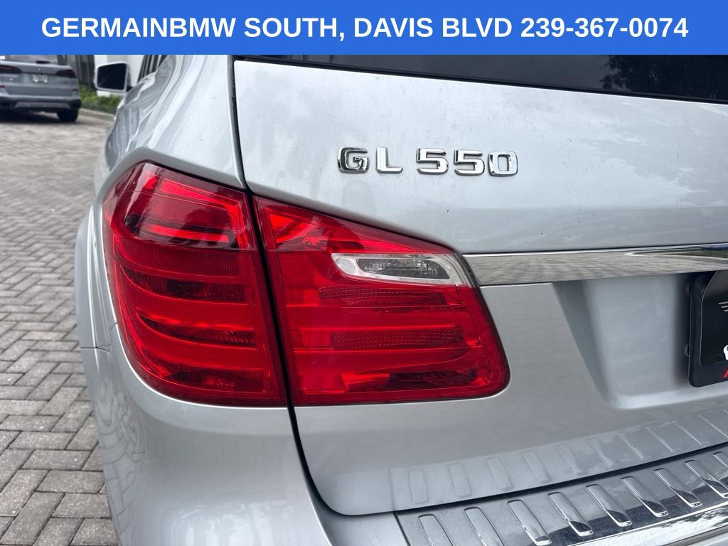 Used 2015 Mercedes-Benz GL 550 4MATIC image 7