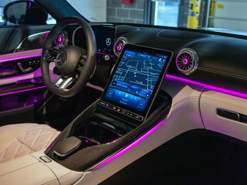 Used 2025 Mercedes-Benz AMG GT 63 image 32