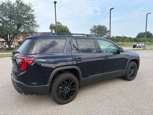 Used 2022 GMC Acadia SLT w/ Elevation Edition FWD image 15