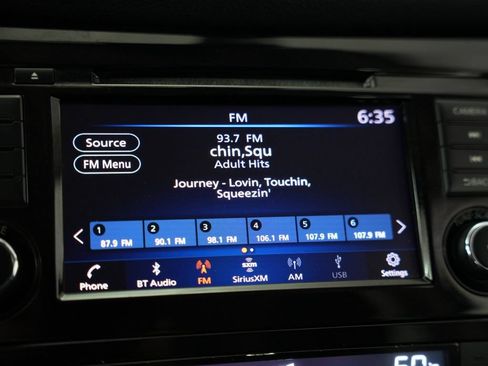Used 2020 Nissan Rogue SV FWD image 19