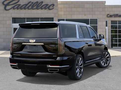 New 2026 Cadillac Escalade ESV Luxury w/ Touring Package AWD/4WD image 4
