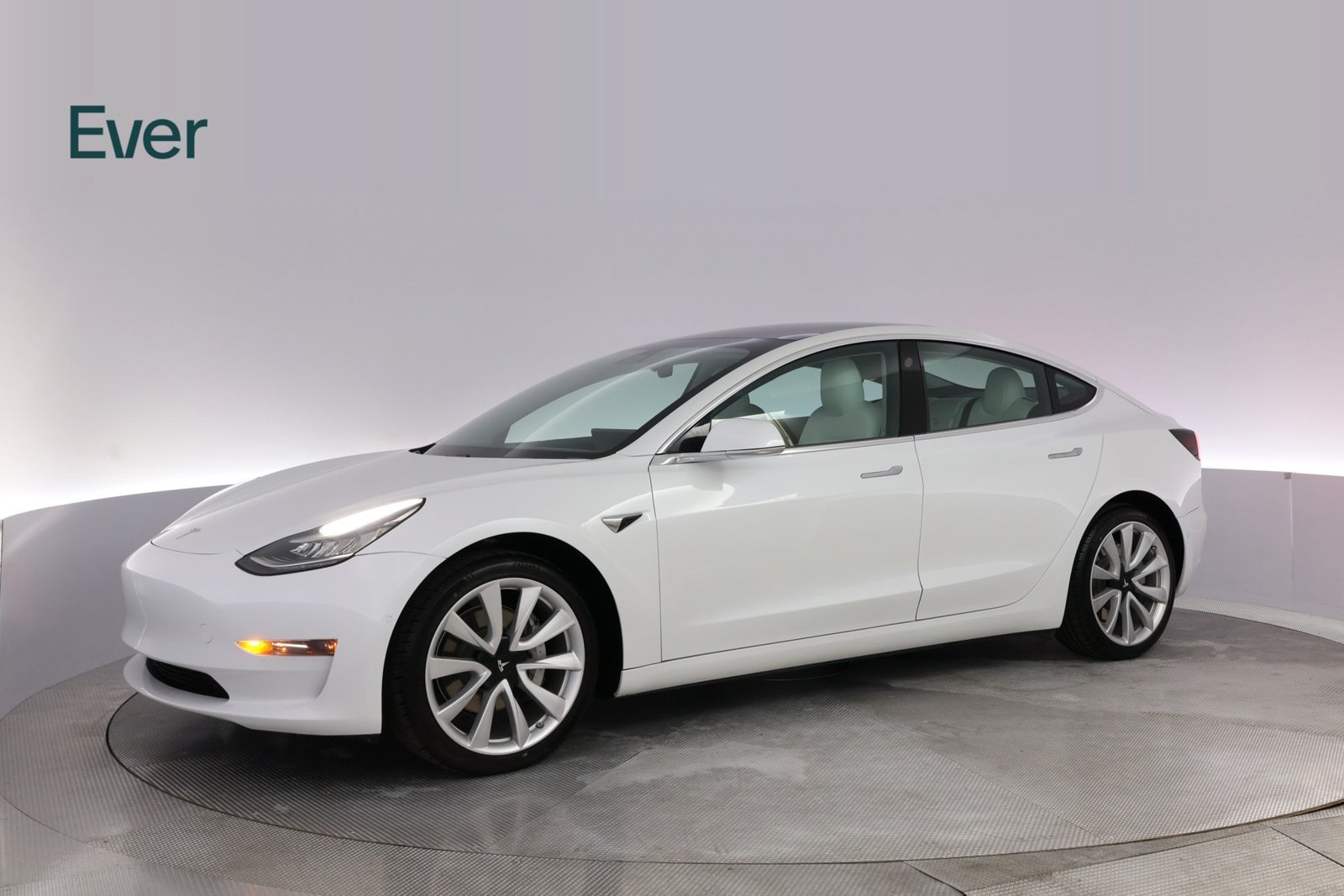 Used 2019 Tesla Model 3 Standard Range Plus RWD image 18