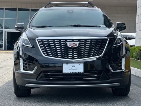Used 2026 Cadillac XT5 Premium Luxury FWD image 9