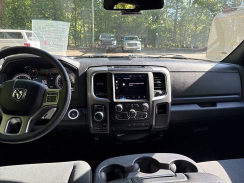 Used 2022 RAM 1500 Classic Warlock w/ Electronics Group AWD/4WD image 10