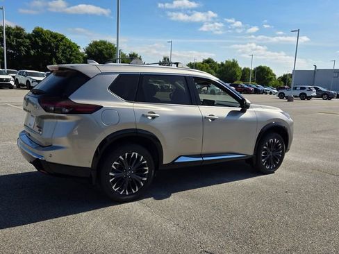 New 2026 Nissan Rogue Platinum w/ Platinum Premium Package AWD/4WD image 14