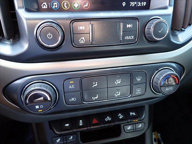 Used 2022 Chevrolet Colorado Z71 AWD/4WD image 22