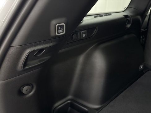 New 2025 Jeep Grand Cherokee Laredo X w/ Luxury Tech Group I image 23