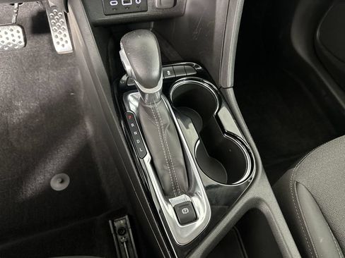 Used 2023 Buick Encore GX Select w/ Sport Touring Package AWD/4WD image 19