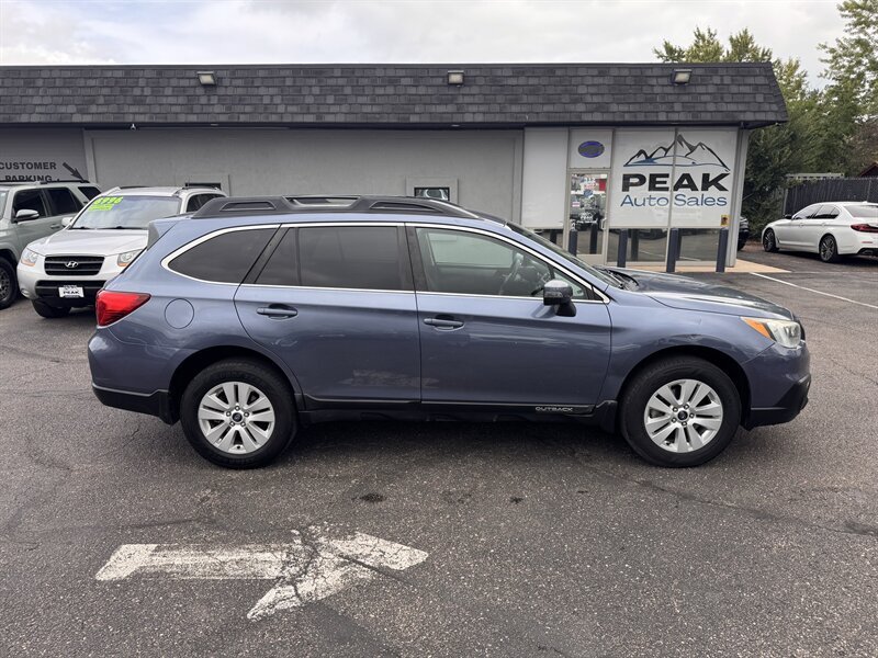 Used 2016 Subaru Outback 2.5i Premium AWD/4WD image 8