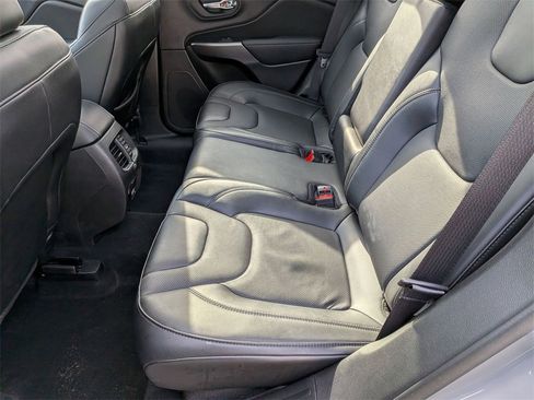 Certified 2022 Jeep Cherokee Limited image 22