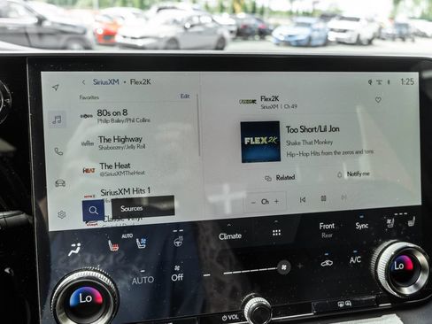 Used 2023 Lexus RX 350 AWD/4WD image 18