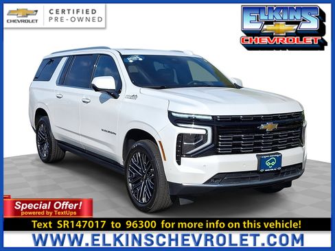 Certified 2025 Chevrolet Suburban High Country AWD/4WD image 1