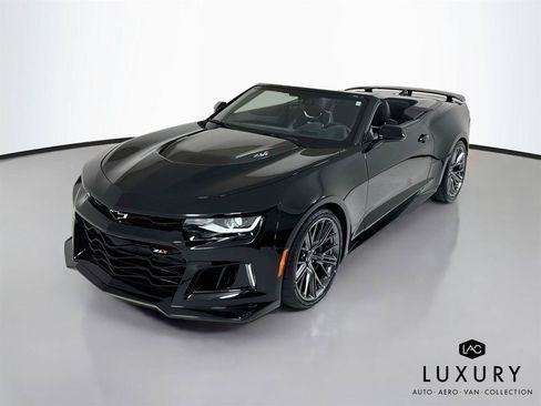 Used 2023 Chevrolet Camaro ZL1 RWD image 4