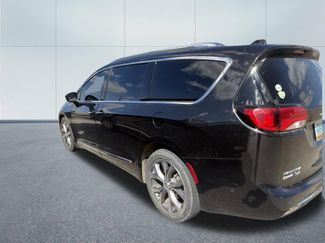 Used 2020 Chrysler Pacifica Limited FWD video 3