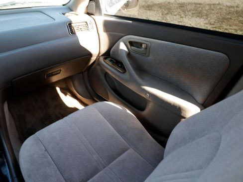 Used 1997 Toyota Camry CE image 22