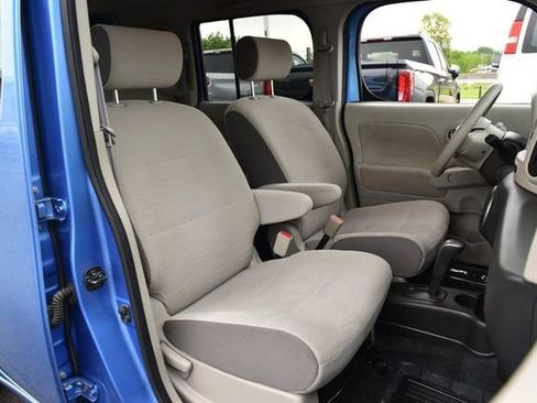 Used 2014 Nissan Cube 1.8 SL w/ SL Preferred Package FWD image 17