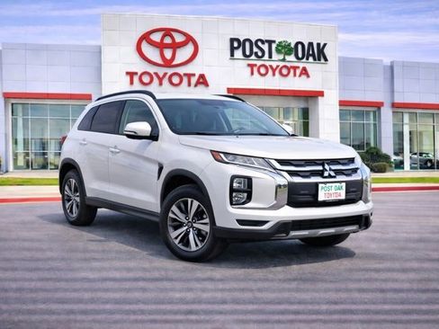 Used 2020 Mitsubishi Outlander Sport SE image 1