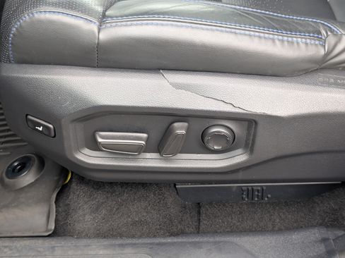 Used 2024 Toyota Tundra Platinum AWD/4WD image 21