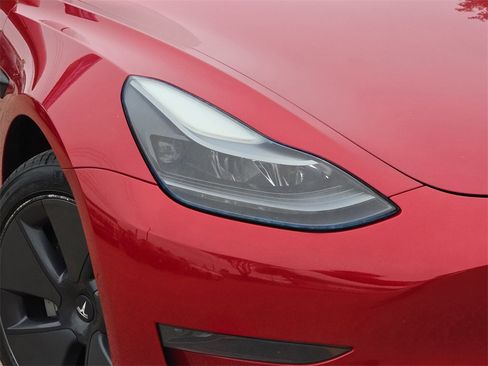 Used 2022 Tesla Model 3 image 31