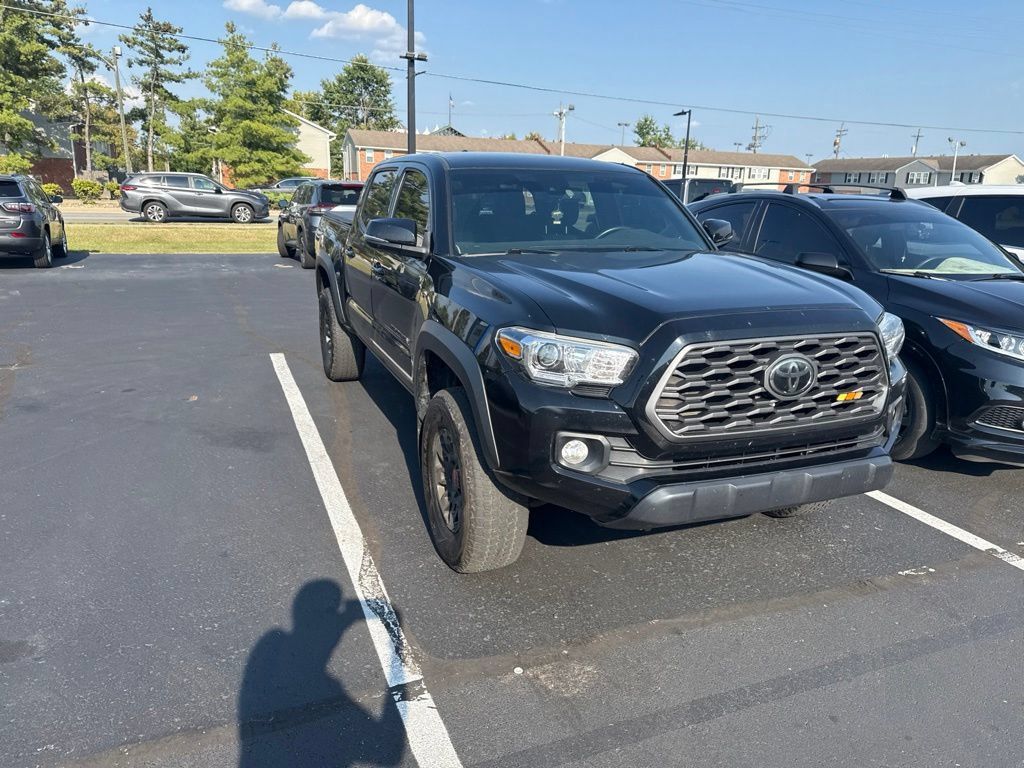 Used 2021 Toyota Tacoma TRD Off-Road AWD/4WD image 18