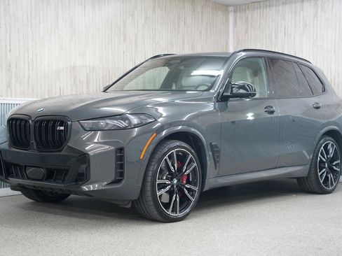 Used 2025 BMW X5 M60i AWD/4WD image 4