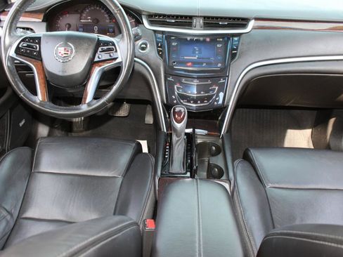 Used 2015 Cadillac XTS Luxury w/ Driver Awareness Package image 31